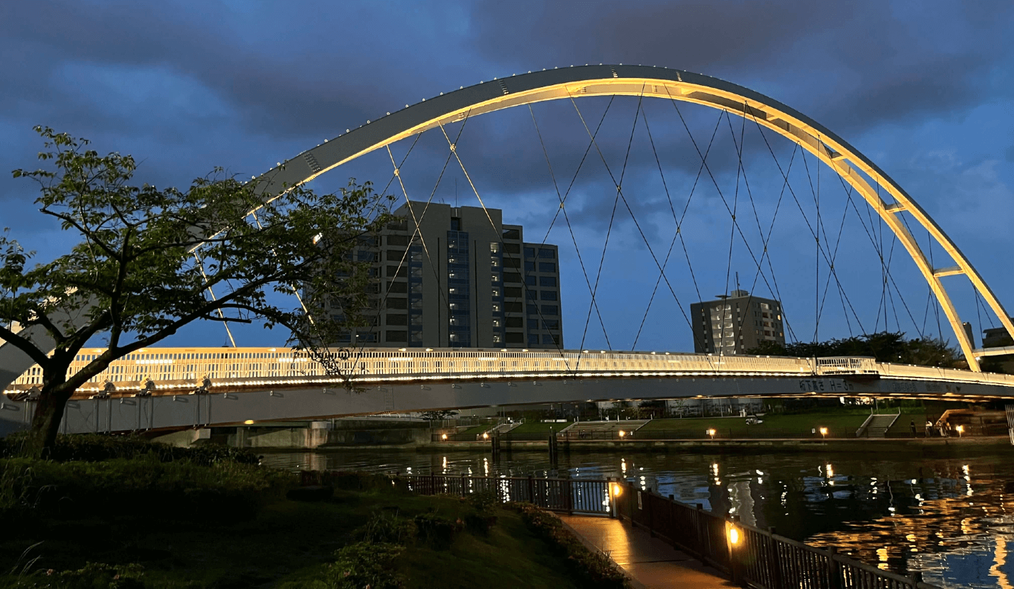 A Bridge in Shinagawa a Night